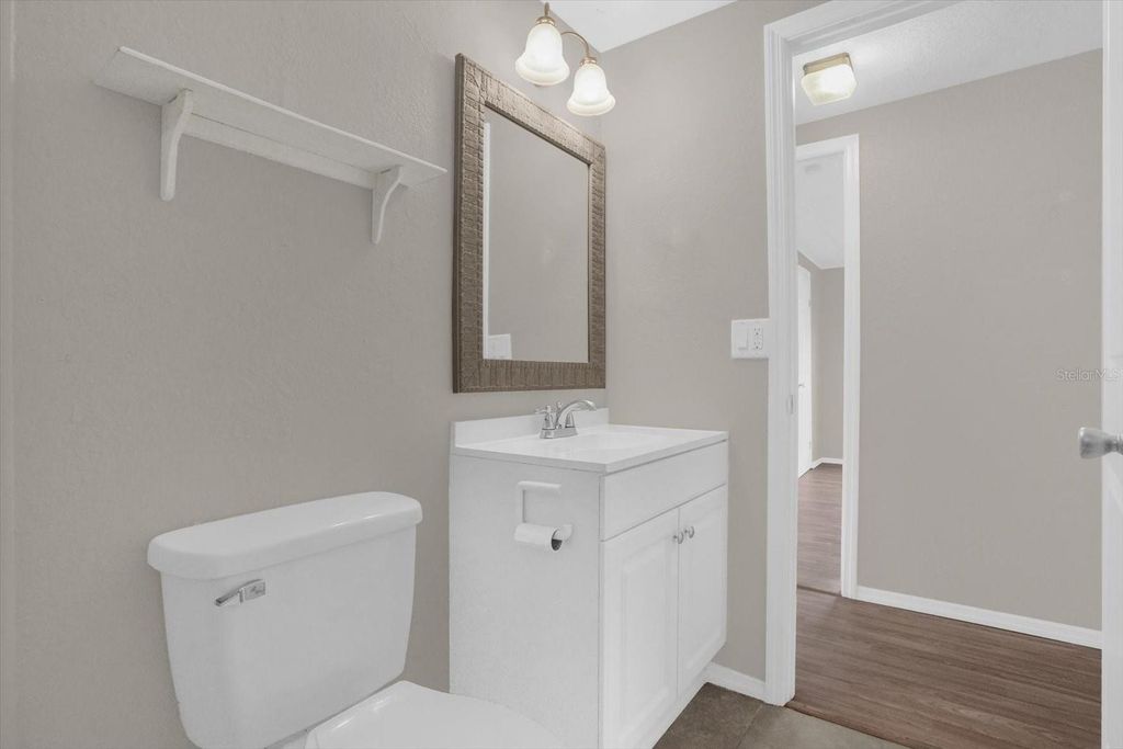 Image 15 of property listing at 3338 N CITRUS CIRCLE 1679, Zellwood, FL 32798