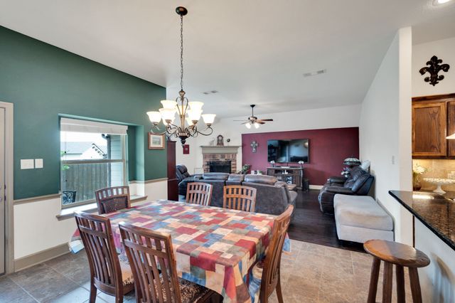 1675 Potomac Drive, Burleson, TX 76028