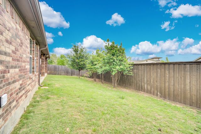 1675 Potomac Drive, Burleson, TX 76028