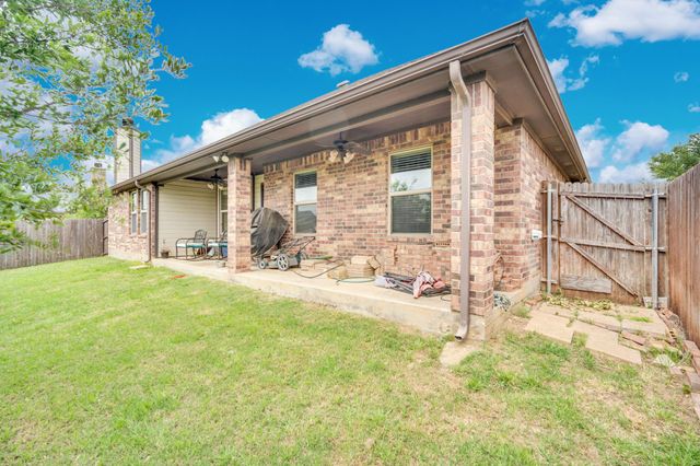 1675 Potomac Drive, Burleson, TX 76028