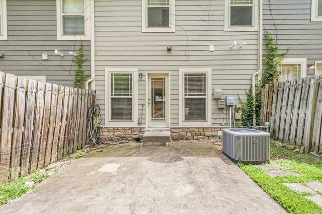 1072 Woodbury Falls Dr, Nashville, TN 37221