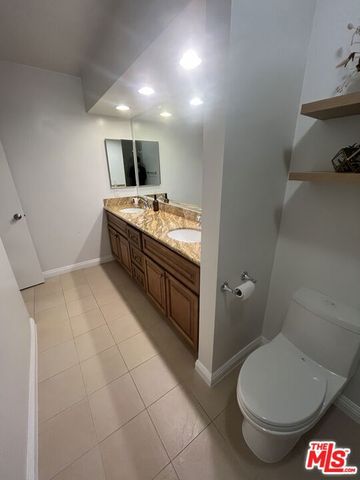 2318 Fox Hills Drive 105, Los Angeles, CA 90064