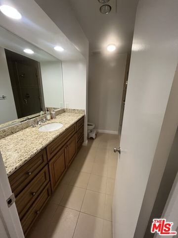 2318 Fox Hills Drive 105, Los Angeles, CA 90064