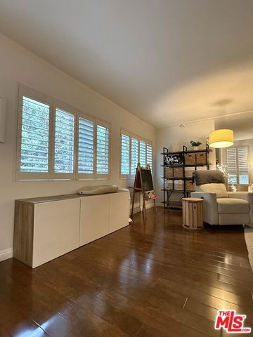 2318 Fox Hills Drive 105, Los Angeles, CA 90064