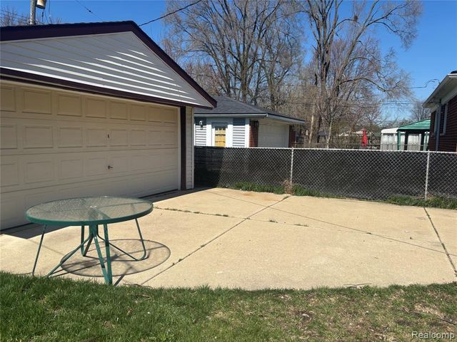 4212 Brouseville Avenue, Lincoln Park, MI 48146