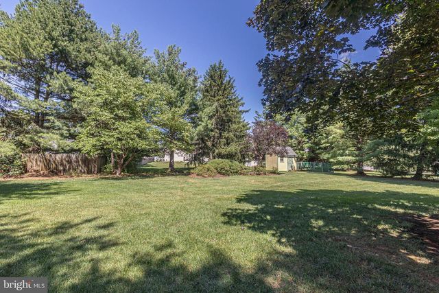 117 MALLARD DR W, North Wales, PA 19454