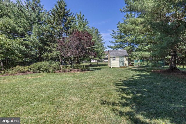 117 MALLARD DR W, North Wales, PA 19454