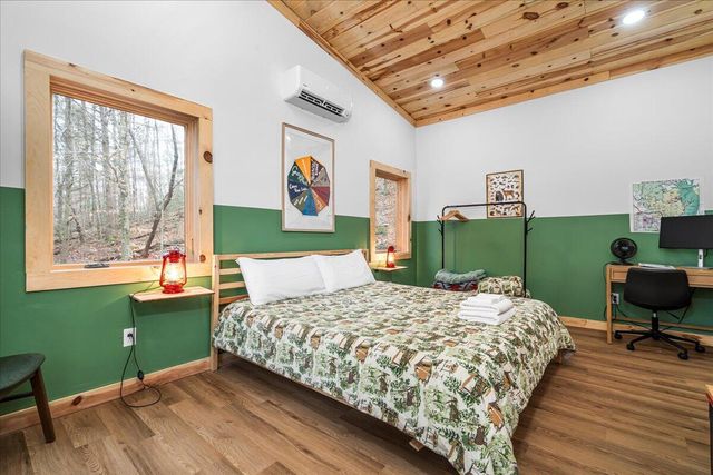 397 Sun Set Ridge, Rogers, KY 41365