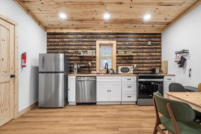 397 Sun Set Ridge, Rogers, KY 41365