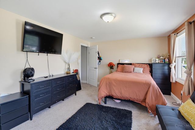 1439 Longacre Drive, Forest Park, OH 45240