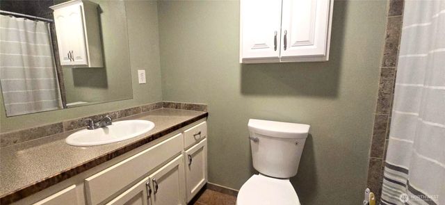 2412 N Pearl Street, Centralia, WA 98531