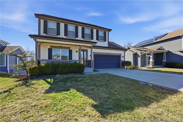 12629 CHARLOTTE Street, Kansas City, MO 64146