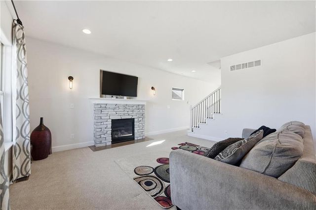 12629 CHARLOTTE Street, Kansas City, MO 64146