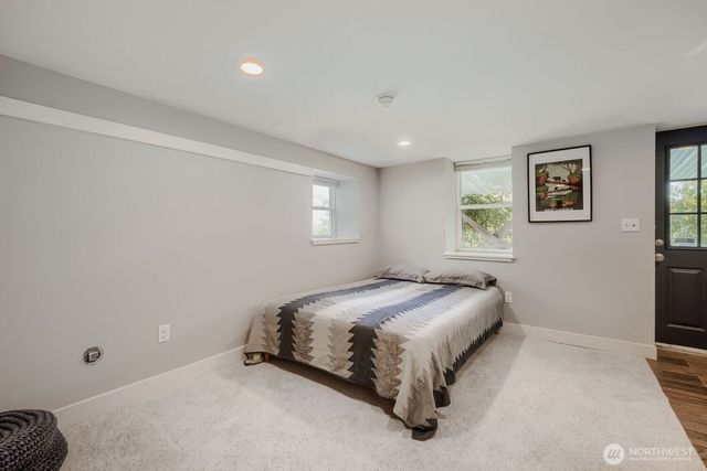 9744 49th Avenue S, Seattle, WA 98118