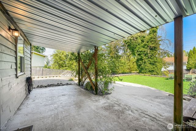 9744 49th Avenue S, Seattle, WA 98118