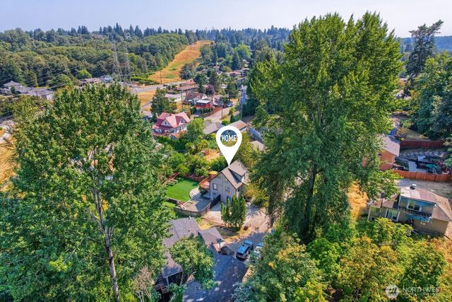 9744 49th Avenue S, Seattle, WA 98118
