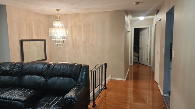 425 Norman Lane, Roselle, IL 60172