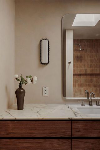 2329 Campden DR, Austin, TX 78745