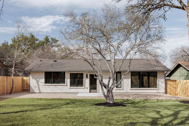 2329 Campden DR, Austin, TX 78745