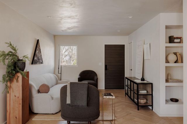 2329 Campden DR, Austin, TX 78745