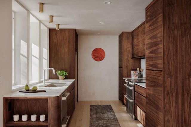 2329 Campden DR, Austin, TX 78745