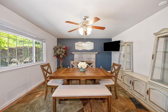 5169 Rabeneck Way, Fair Oaks, CA 95628