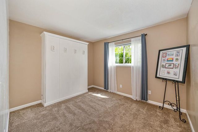 5169 Rabeneck Way, Fair Oaks, CA 95628