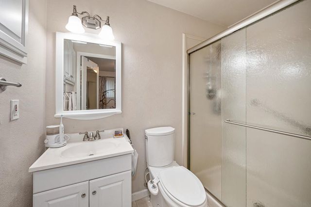 5169 Rabeneck Way, Fair Oaks, CA 95628