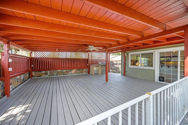 5169 Rabeneck Way, Fair Oaks, CA 95628