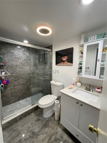 1055 W 77th St 311, Hialeah, FL 33014