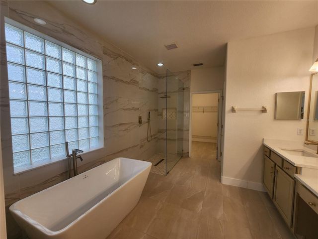 3439 HICKORY HAMMOCK LOOP, Wesley Chapel, FL 33544