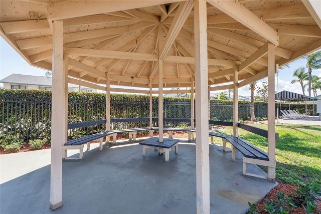 9149 SW 21st Court F, Boca Raton, FL 33428