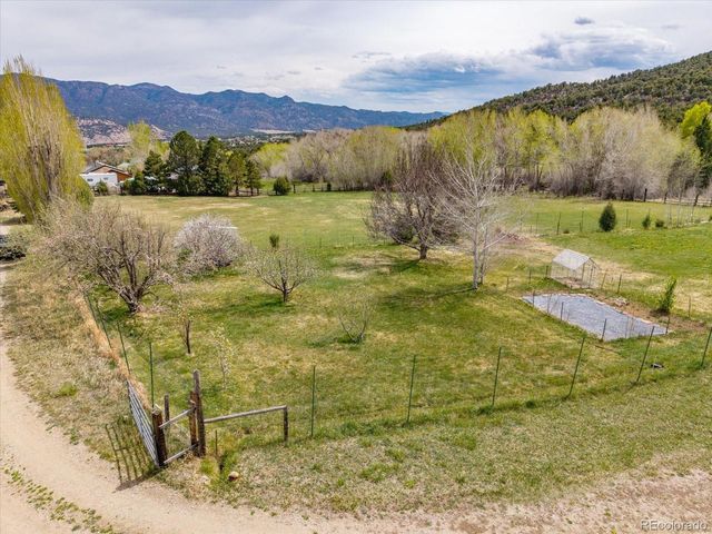 762 Leprechaun Lane, Howard, CO 81233