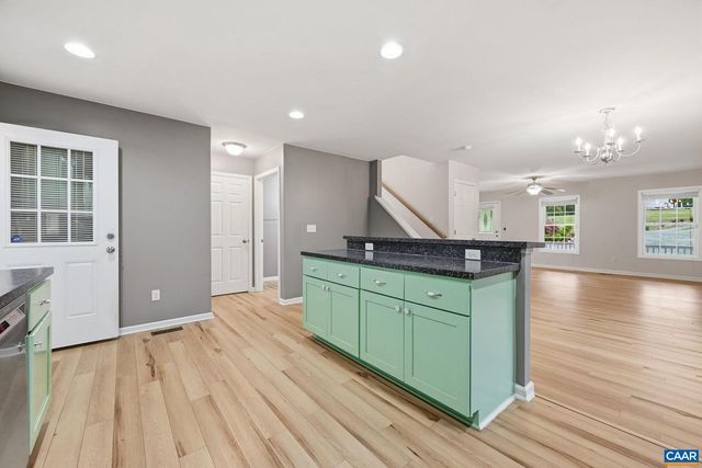 20 BOULDER SPRINGS LN, Louisa, VA 23093