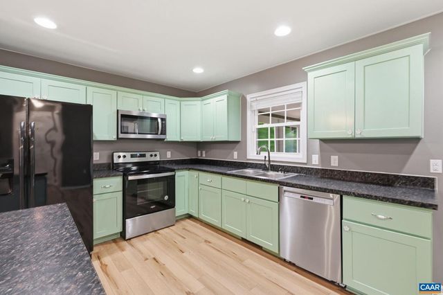 20 BOULDER SPRINGS LN, Louisa, VA 23093
