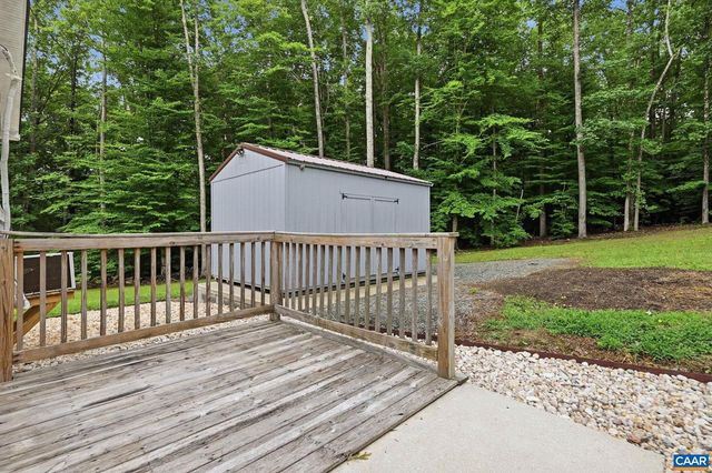 20 BOULDER SPRINGS LN, Louisa, VA 23093
