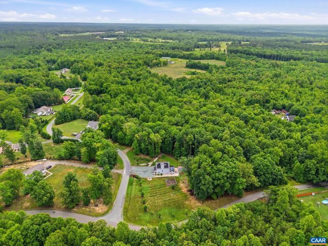 20 BOULDER SPRINGS LN, Louisa, VA 23093