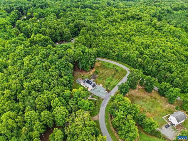 20 BOULDER SPRINGS LN, Louisa, VA 23093