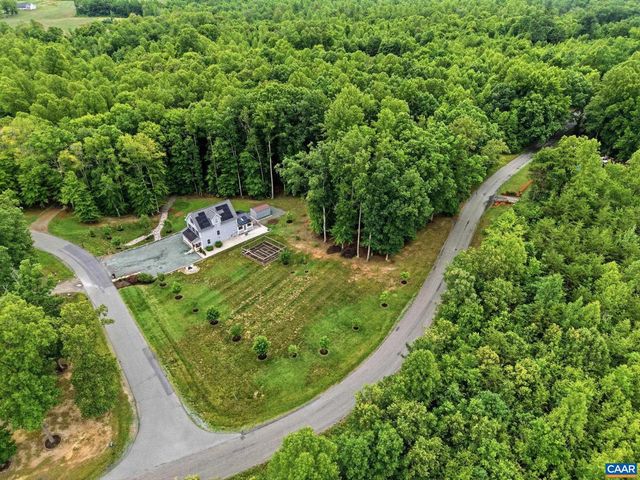 20 BOULDER SPRINGS LN, Louisa, VA 23093