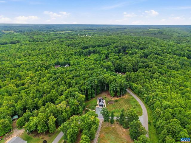 20 BOULDER SPRINGS LN, Louisa, VA 23093