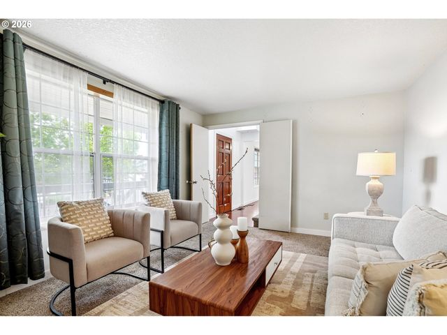 527 WILLAMINA Ave, Forest Grove, OR 97116