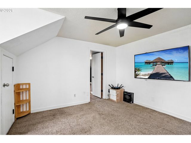 527 WILLAMINA Ave, Forest Grove, OR 97116