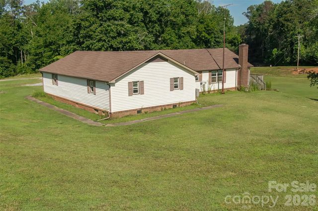 621 Pleasant Grove Road, Rutherfordton, NC 28139