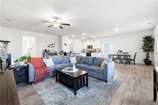 814 Robbie Lane, Monroe, GA 30655