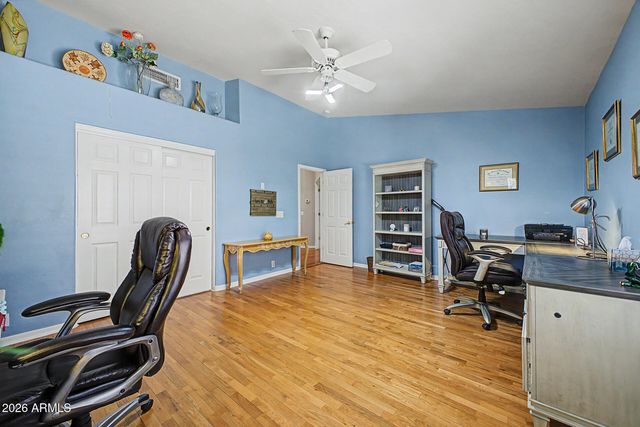 7002 W LONE CACTUS Drive, Glendale, AZ 85308