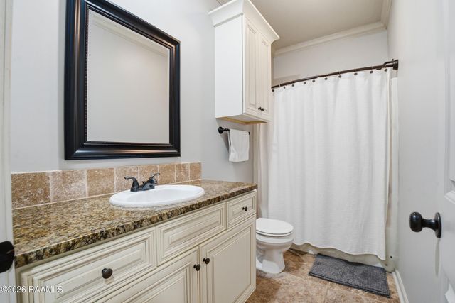 214 Milton Estates, Youngsville, LA 70592