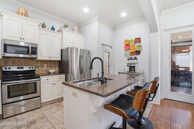 214 Milton Estates, Youngsville, LA 70592