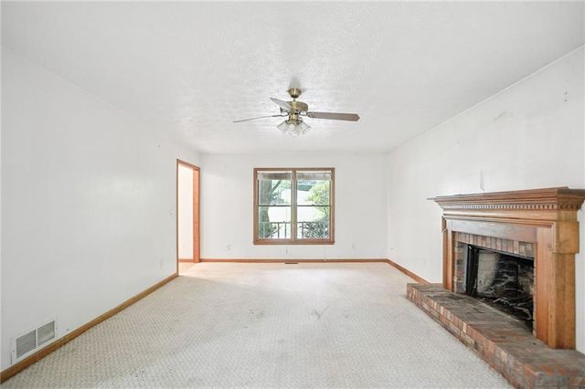 604 Apache Trail, Woodstock, GA 30189