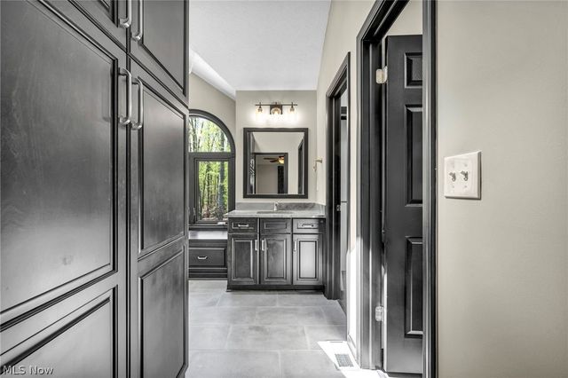 3640 Parson Pond Circle, Westlake, OH 44145
