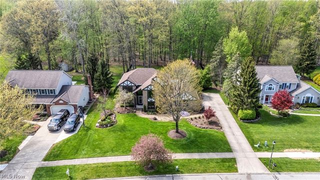 3640 Parson Pond Circle, Westlake, OH 44145